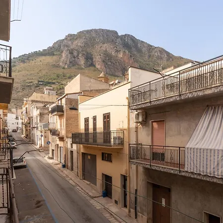 Seacastle Sicily * Castellammare del Golfo