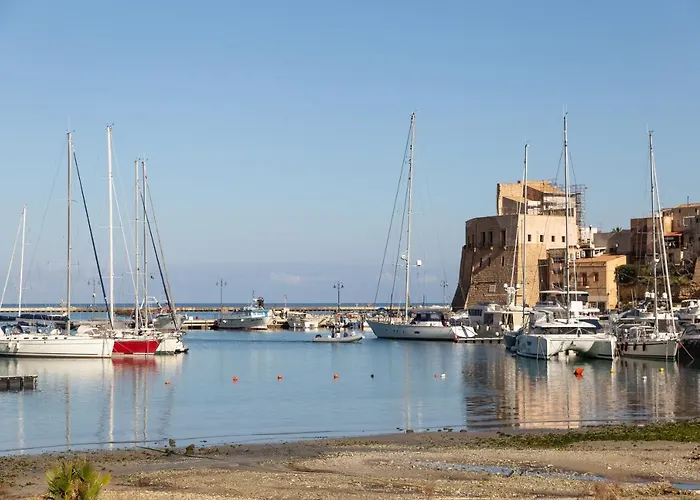 Seacastle Sicily * Castellammare del Golfo